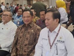 Mendagri Tito Karnavian Resmi Lantik APKASI, Mantan Bupati Nias Drs. Sokhiatulo Laoli. MM Terpilih Menjadi Waketua Dewan Pembina.