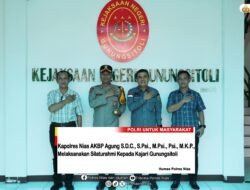 Kapolres Nias Mengunjungi Kajari Gunungsitoli Sekalian Bersilraturahmi Dalam Rangka Mempererat Hubungan Antar Lembaga Penegak Hukum