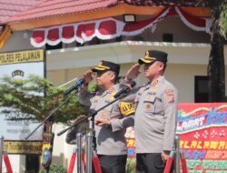 Upacara Parawell Parade dan Pemaparan Lapsat Polres Pelalawan dalam Rangka Serah Terima Kapolres Pelalawan Lama dengan Baru