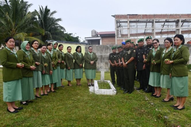 
 Sambut HUT Korem Ke 67, Kodim 0213/Nias Gelar Ziarah Rombongan