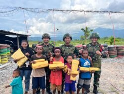 Satgas Yonif 521/DY Melaksanakan Kegiatan Lomba Dalam Rangka Memperingati Hari Kemerdekaan Republik Indonesia yang ke-80 di Distrik Elelim