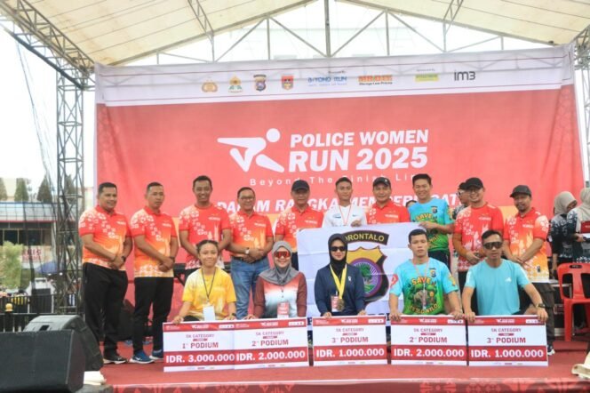 
 Personel Brimob Riau raih juara II Event Police Waman Run 2025