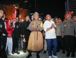 Kapolri dan Mensesneg Tinjau Panggung Rakyat di HI, Masyarakat Antusias