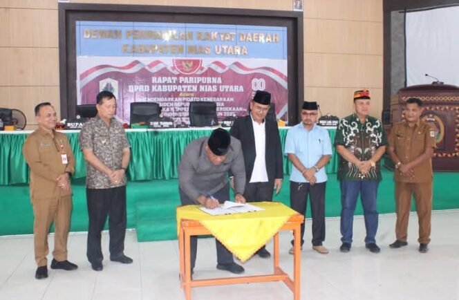 
 DPRD Kabupaten Nias Utara Laksanakan  rapat Paripurna Persetujuan Atas RANPERDA Kabupaten Nias Utara