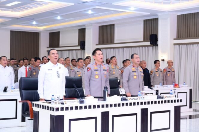 
 Irjen Pol Dwi Gunawan Auditor Kepolisian Utama TK 1 Mabes Polri  Laksanakan Audit Kinerja Itwasum Polri Tahap II TA 2025 Polda Jambi