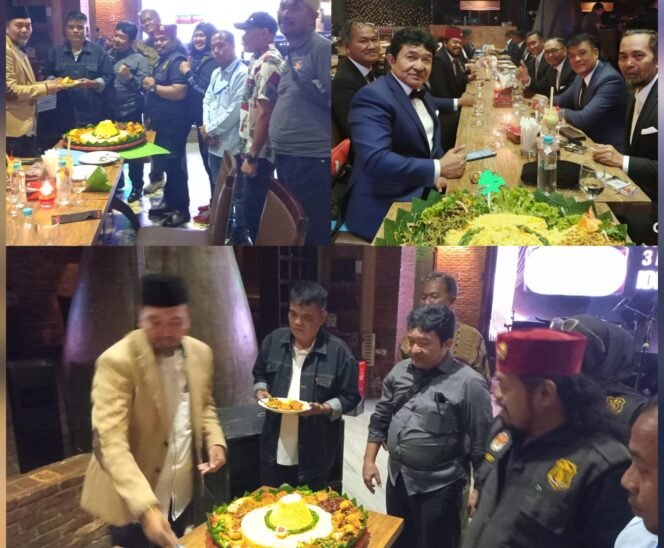 
 Tumpeng Pemberian dari Menteri Imipas , Dengan Bunga Ucapan Milad dari 3 Jendral