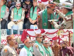 Kapolda Kalteng Hadiri Upacara HUT ke-23 Kabupaten Barito Timur dengan Semangat Kebersamaan dan Keberagaman Budaya