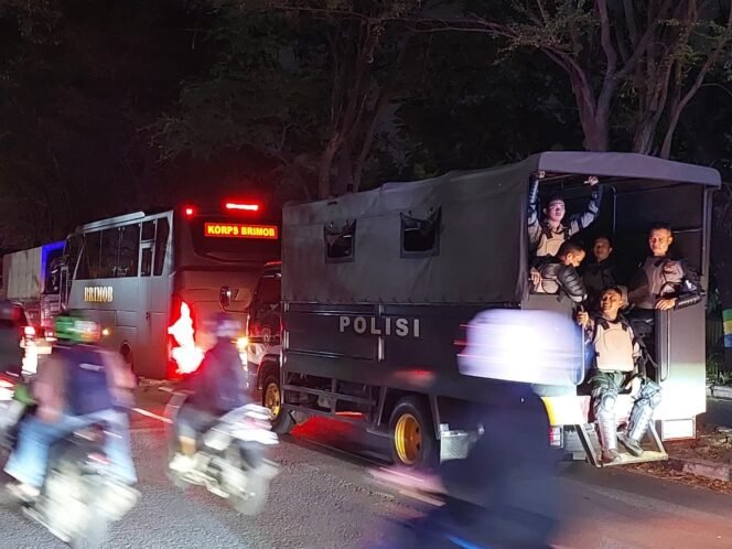 
 Polda Jabar Gelar Patroli KRYD Pasca Aksi Anarkis, Amankan Empat Terduga Anarko