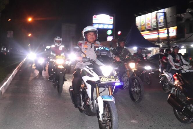 
 Polres Pelalawan Gelar Patroli Skala Besar Gabungan TNI, POLRI, Satpol PP, dan Dishub Kabupaten Pelalawan