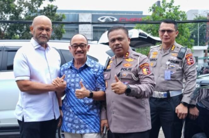 
 Anjangsana Korlantas Polri ke Irjen Pol (Purn) Refdi Andri: Bangun Sinergi untuk Indonesia Emas 2045