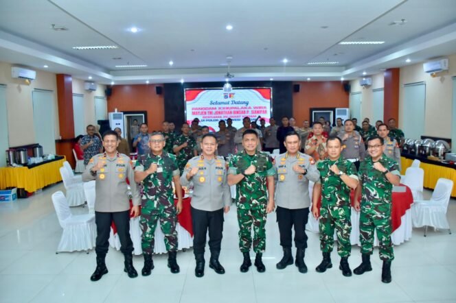 
 Perkuat Sinergitas, Kapolda Sulteng Sambut Hangat Kunjungan Perdana Pangdam XXIII/Palaka Wira