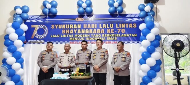 
 Hari Lalu Lintas Ke-70, Sat Lantas Polres Binjai Syukuran Bersama Anak Yatim