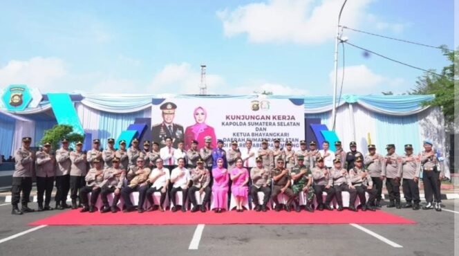
 Kapolda Sumsel Tekankan Integritas dan Profesionalisme, Dorong Evaluasi Kasus Tunggakan di Polrestabes Palembang
