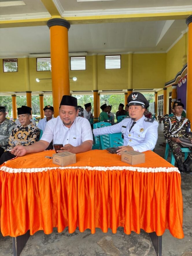
 Desa Ujung Batu III Gelar Upacara Hari Santri ke-11 dengan Meriah dan Penuh Makna