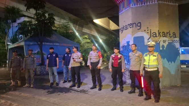
 Polres Metro Jakarta Barat dan 3 Pilar Gelar Patroli KRYD, Cegah Tawuran dan Kejahatan Malam Akhir Pekan