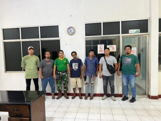 
 Jatanras Polres Simalungun Tangkap Basah Sindikat Pencuri dan Penadah Sawit di Nagori Moho