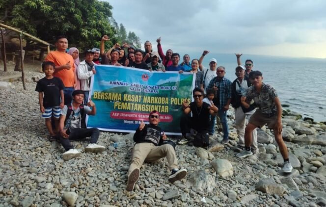 
 Pertama di Siantar: Kasat Narkoba Gelar Liburan Bersama Jurnalis, Dedi Sinaga: “Ini Langkah Humanis dan Patut Dicontoh”