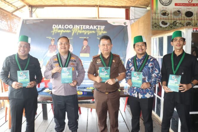 
 Polres Pelalawan , Kejaksaan dan DPRD Bersama HMI Pelalawan Adakan Dialog Interaktif