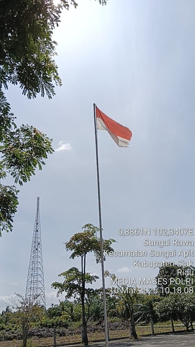 
 Dana Desa Miliaran Rupiah, Namun Bendera Merah Putih di Kampung Sungai Rawa Kusam dan Terabaikan