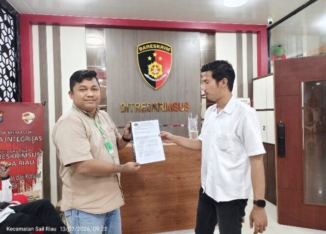 
 Ketua Umum LSM AMATIR Diduga Minta Hentikan Kritik, LHI Riau Tetap Laporkan Dugaan Korupsi UIN Suska ke Polda