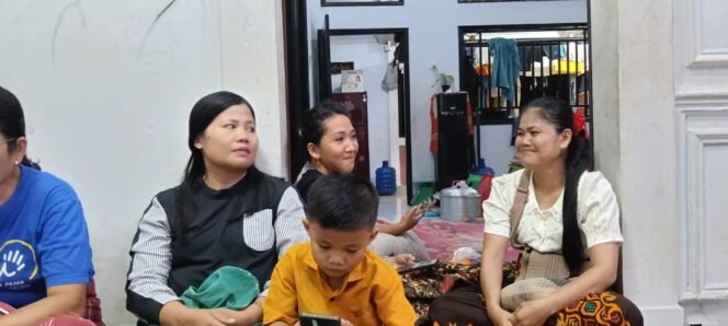 
 Persaudaraan dalam Duka, PKN Pelalawan Bersama Tuntas Nusantara Menghibur Keluarga Anisentus Waruwu