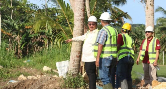 
 Wali Kota Tinjau Penguatan Tebing Sungai Nou,Dukung Infrastruktur yang Mantap dan Tangguh